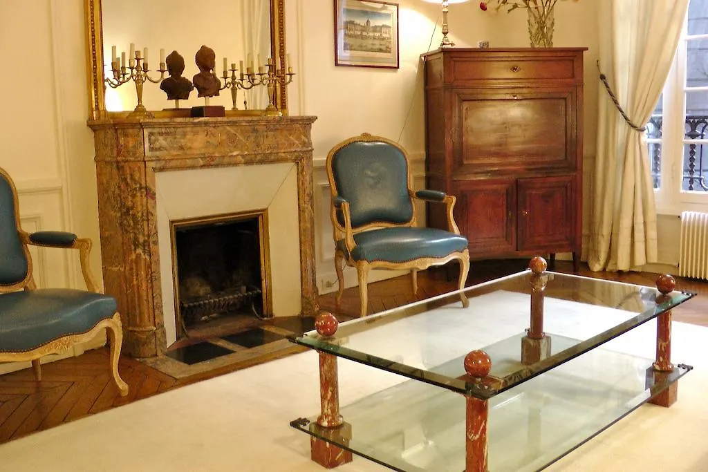 Apartment Living In Paris - Palais Bourbon